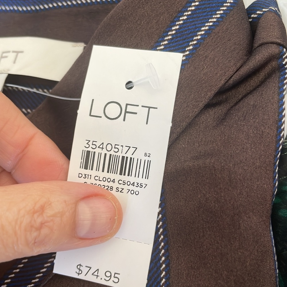 Perfect for fall. Gorgeous brown/navy striped blouse. Brand new with tags. - Picture 6 of 7